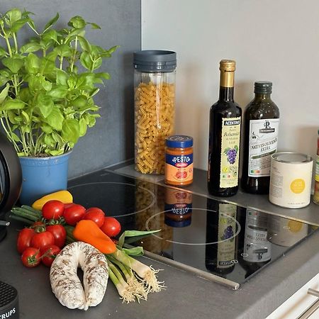 Stilvolles Und Modernes Appartement Mit Sonnigem Balkon In Flughafen- Und Messenaehe 31 Leinfelden-Echterdingen Buitenkant foto