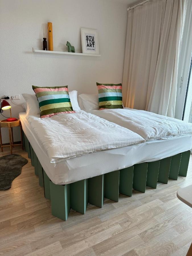 Stilvolles Und Modernes Appartement Mit Sonnigem Balkon In Flughafen- Und Messenaehe 31 Leinfelden-Echterdingen Buitenkant foto