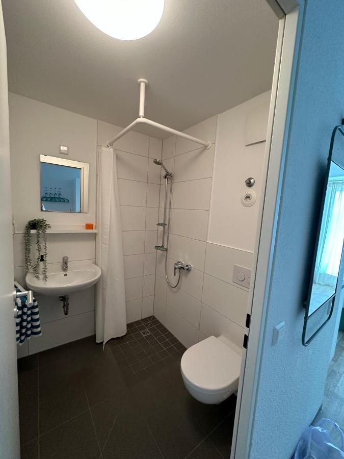 Stilvolles Und Modernes Appartement Mit Sonnigem Balkon In Flughafen- Und Messenaehe 31 Leinfelden-Echterdingen Buitenkant foto
