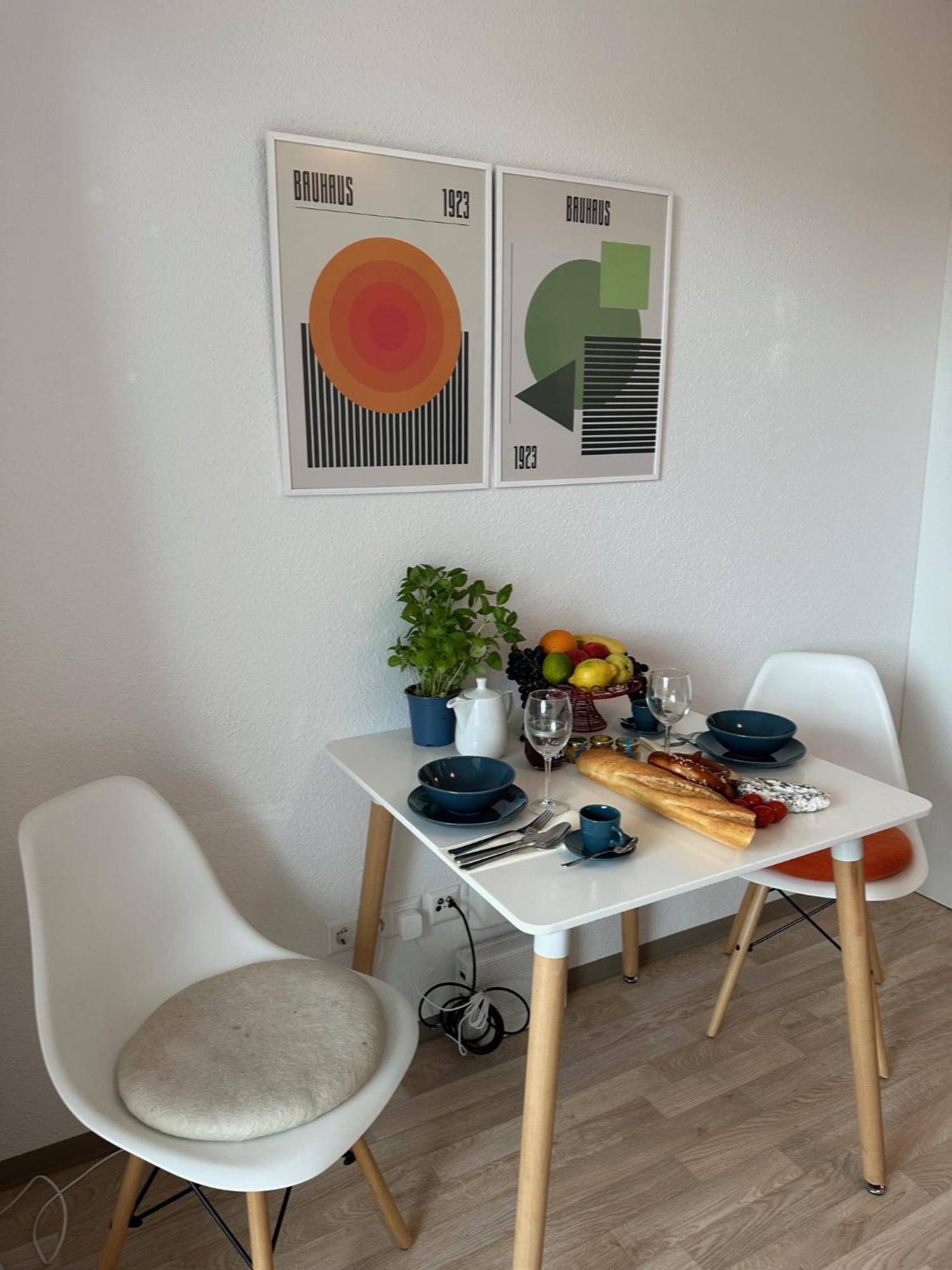 Stilvolles Und Modernes Appartement Mit Sonnigem Balkon In Flughafen- Und Messenaehe 31 Leinfelden-Echterdingen Buitenkant foto